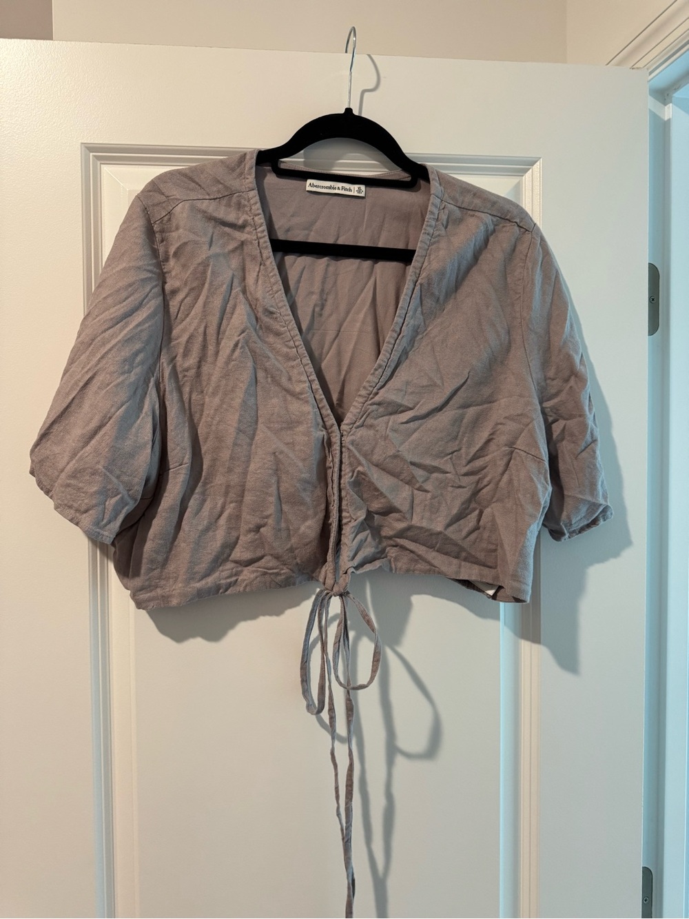 Abercrombie & Fitch Mauve Tie-Front Cropped Top